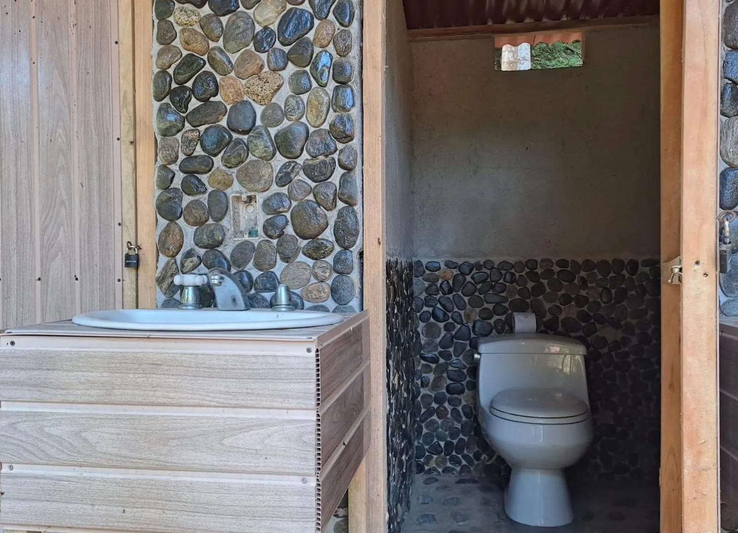 Camping Zona A Dentro Del Pnn Tayrona 圣玛尔塔 0*,